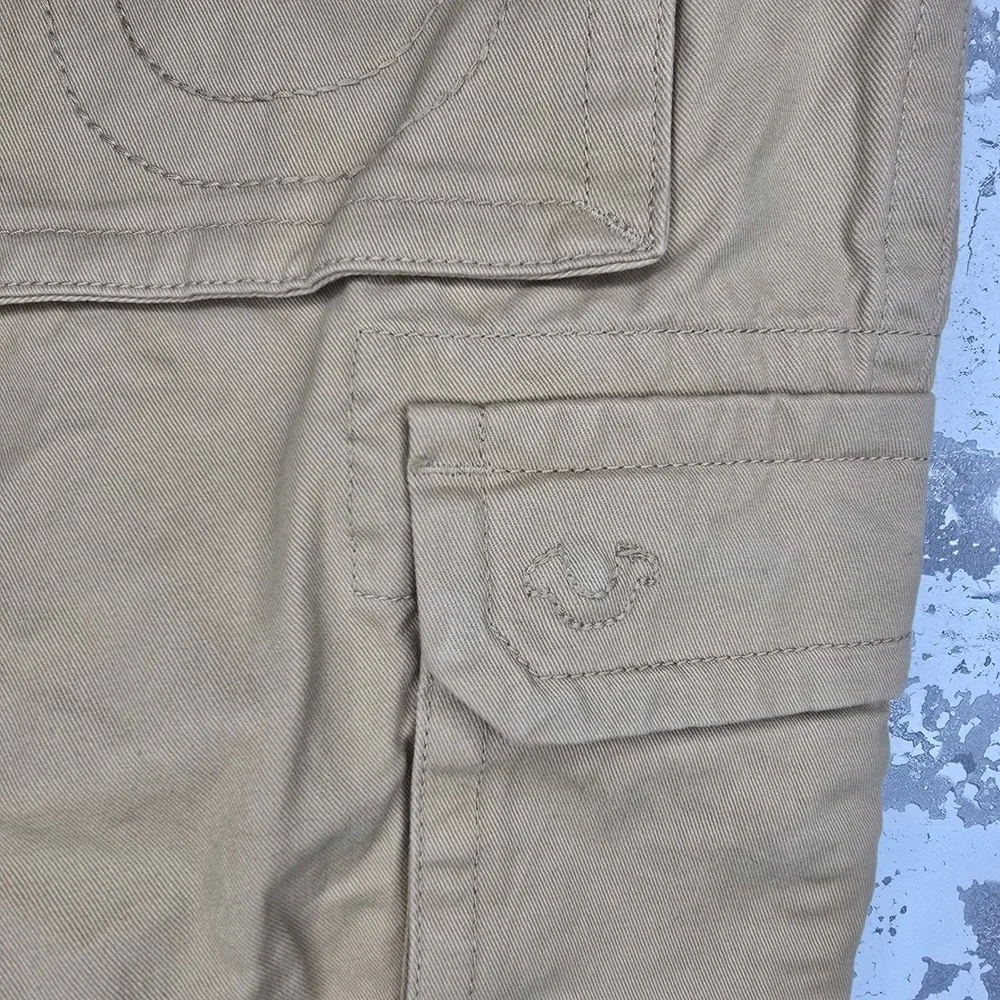 True Religion Mens Tan Khaki Cargo Shorts Horseshoe Stitching Size 36 ( Fits 38)